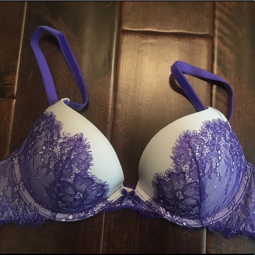 Victoria’s Secret Push-up Bra Size 34B
